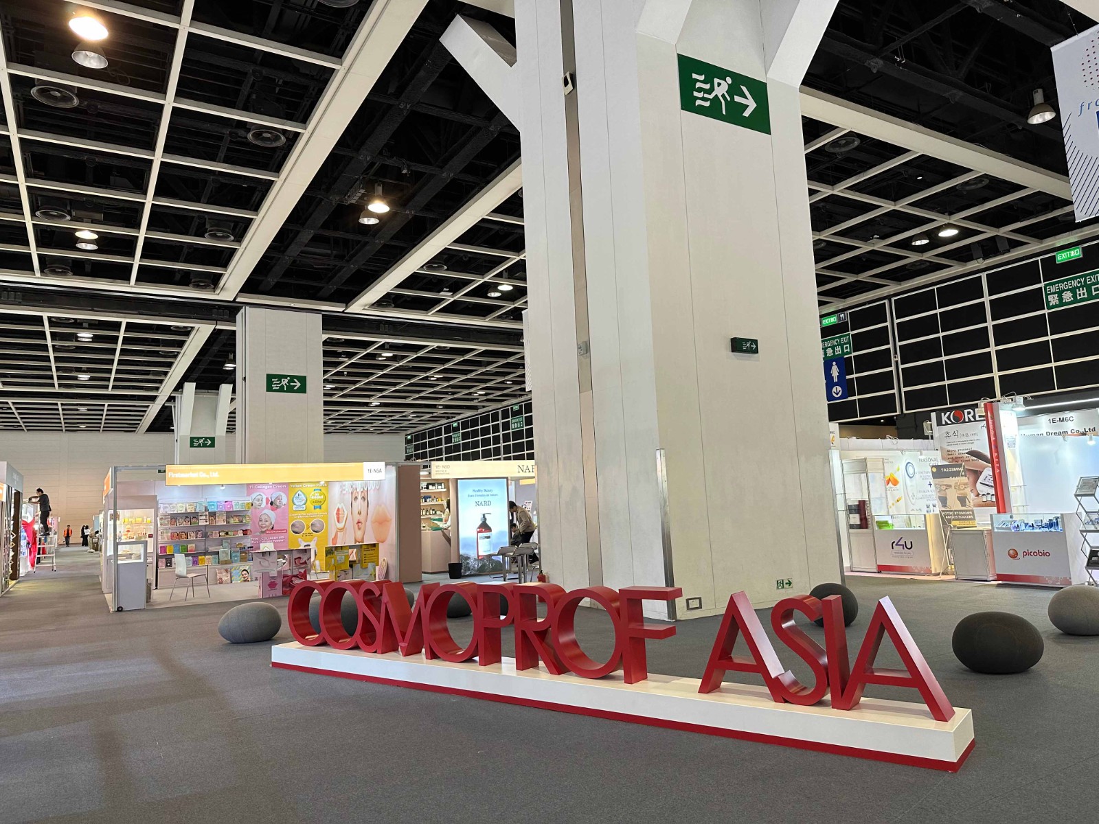 DAPAI Mirror COSMOPROF ASIA HONG KONG